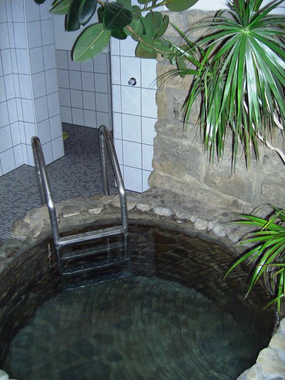 Eußenheim Pension Fitnessoase מראה חיצוני תמונה