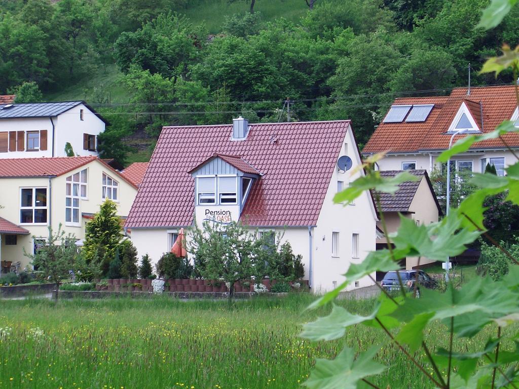 Eußenheim Pension Fitnessoase מראה חיצוני תמונה